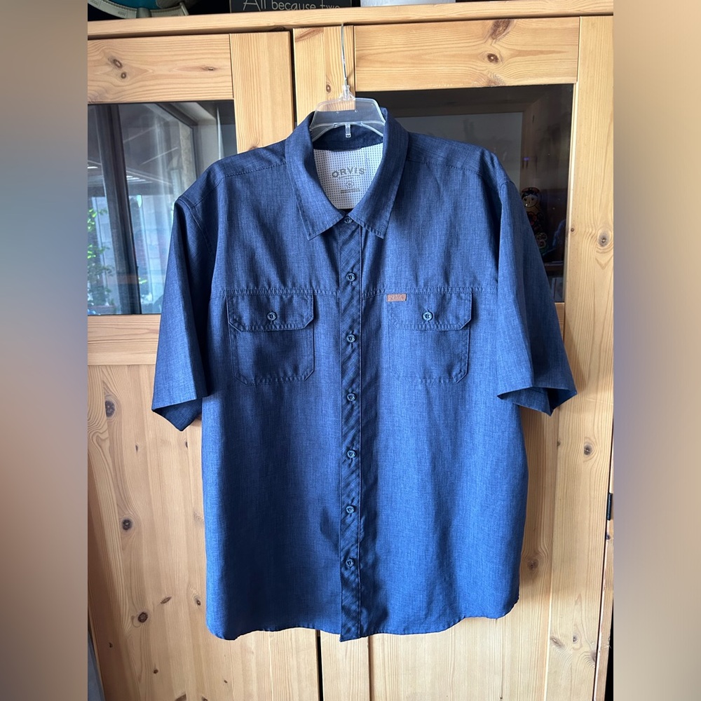 Orvis Men's Shirt XL Blue Vented Button Down Outdoor Short Sleeve